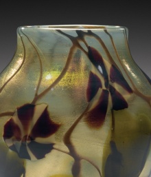 Tiffany Treasures Paperweight vase