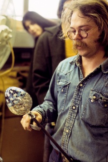 Richard Marquis at the Great California Glass Symposium, University of California, Berkeley, 1976.