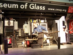 Hot Glass Roadshow at Bergstrom-Mahler Museum