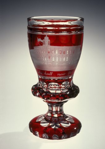 Fig. 4: Goblet, H. 17.8 cm, Collection, The Corning Museum of Glass, 79.3.160