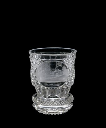 Fig. 5: Beaker, H. 12 cm. The Corning Museum of Glass (No. 68.3.15)