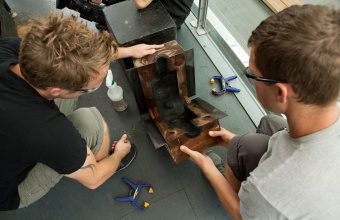 Tim Dubitsky at GlassLab in Corning, August 2012