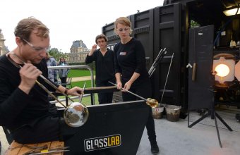 Designer Constance Guisset in a GlassLab design session in Paris, 2013. Photo credit Diedi von Schaewen.